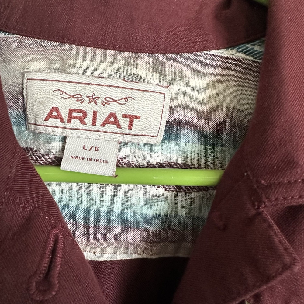 Ariat Womens Size Large La Madre Jacket Berry Bark Aztec Print Button Front - Picture 4 of 5
